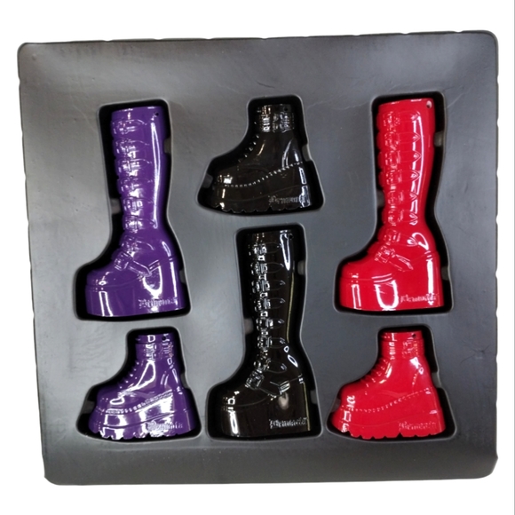 6 X Demonia Platform Boots Christmas Ornaments Gothic Gift Set - Picture 1 of 4